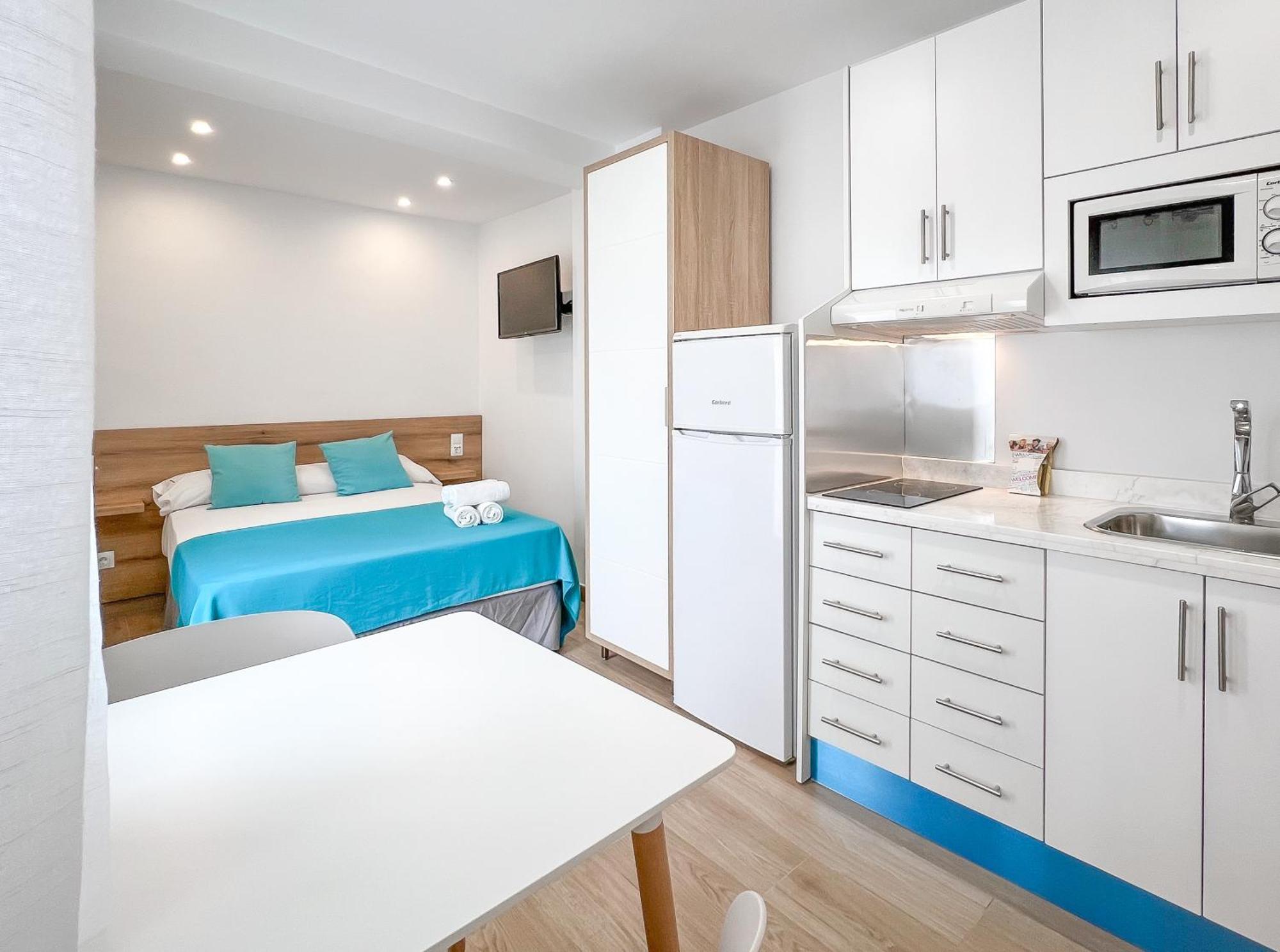 Sunsands Studio 1ºb Playa76 Carihuela توريمولينوس المظهر الخارجي الصورة