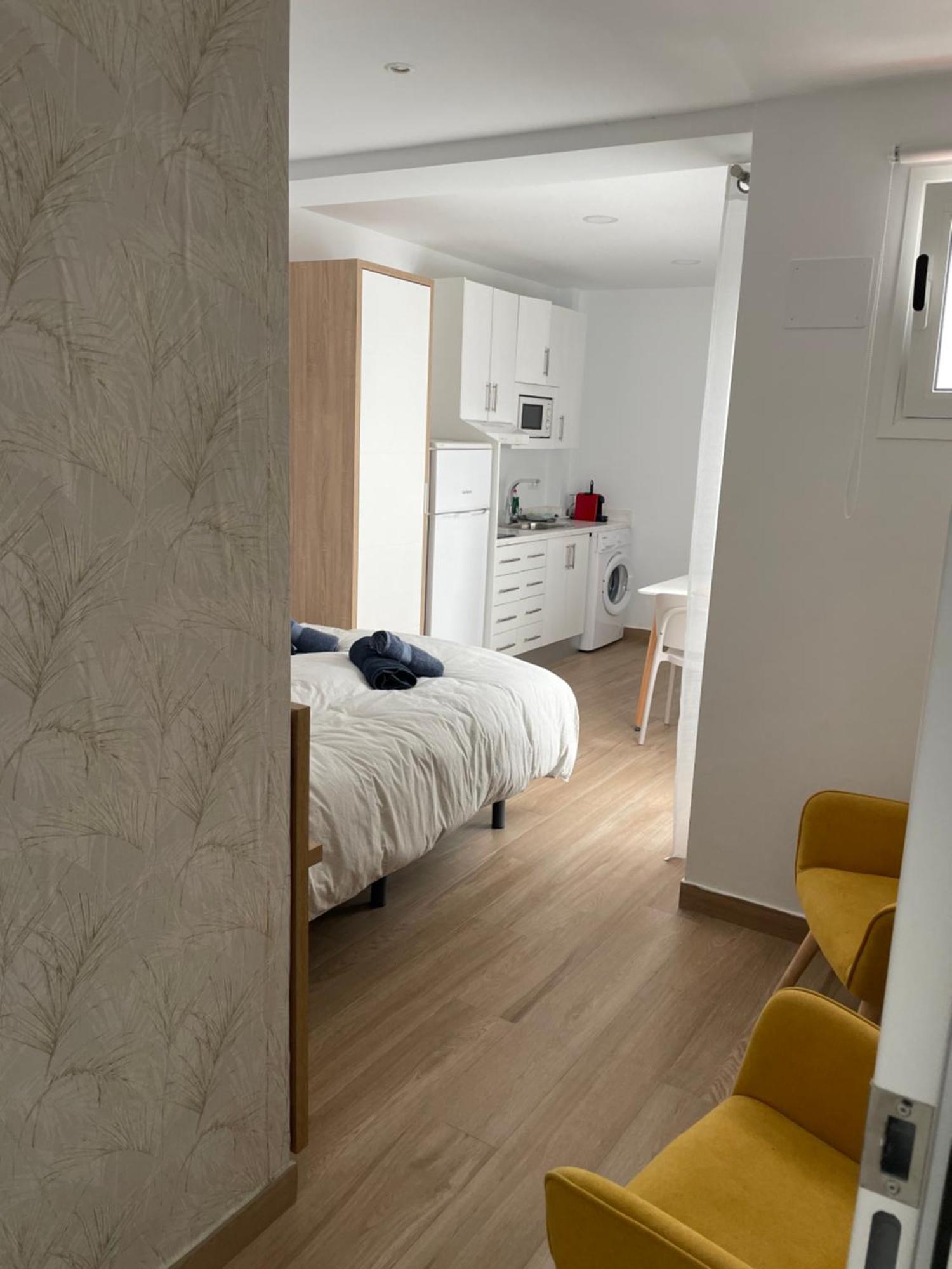Sunsands Studio 1ºb Playa76 Carihuela توريمولينوس المظهر الخارجي الصورة
